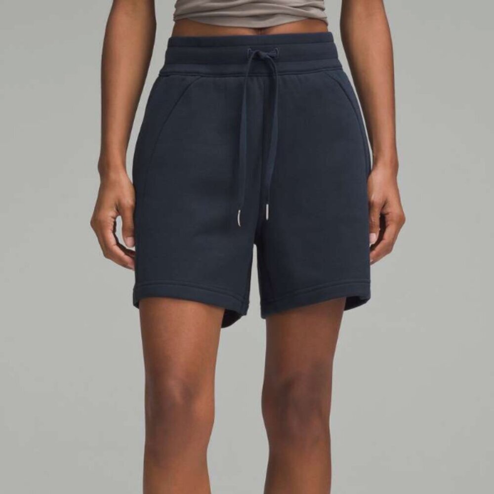 Lululemon Scuba High-Rise Short 5" True Navy - Picture 7 of 7